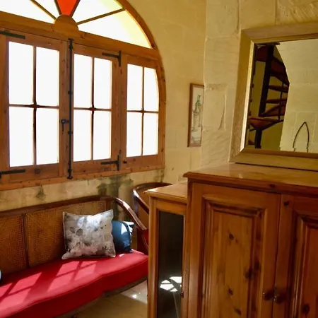 Villa Azzurro Gozo Farmhouse