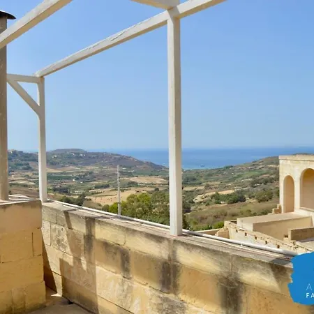 Villa Azzurro Gozo Farmhouse Nadur
